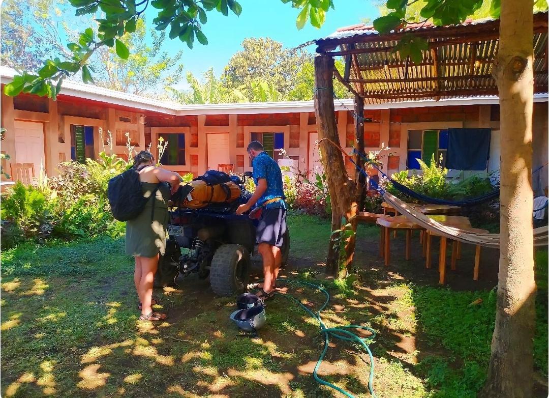 Rustic House Hostel Moyogalpa Dış mekan fotoğraf